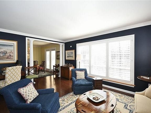 5th image of 615 Essex Ct