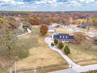 5210 Town Vu Rd, Bentonville, AR, 72712