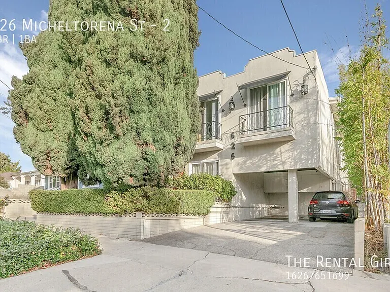 626 Micheltorena St #2 — Photo 2