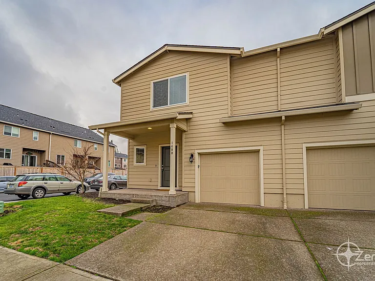 1400 NE 85th Way — Photo 2