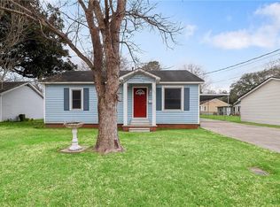 221 Hathaway St, Lake Charles, LA 70605