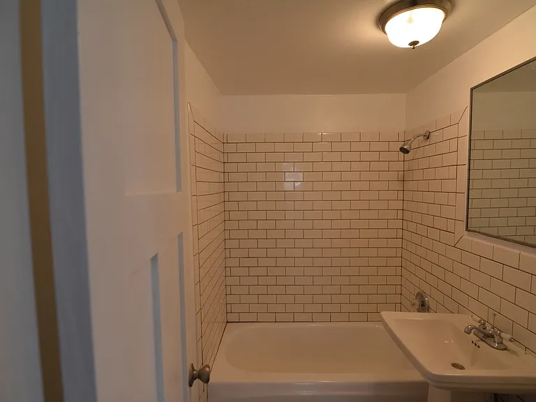 1002-1004 Earnest S Brazill St — Photo 21