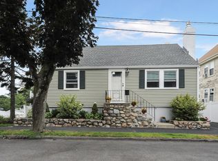 22 Fairview Ave, Swampscott, MA 01907