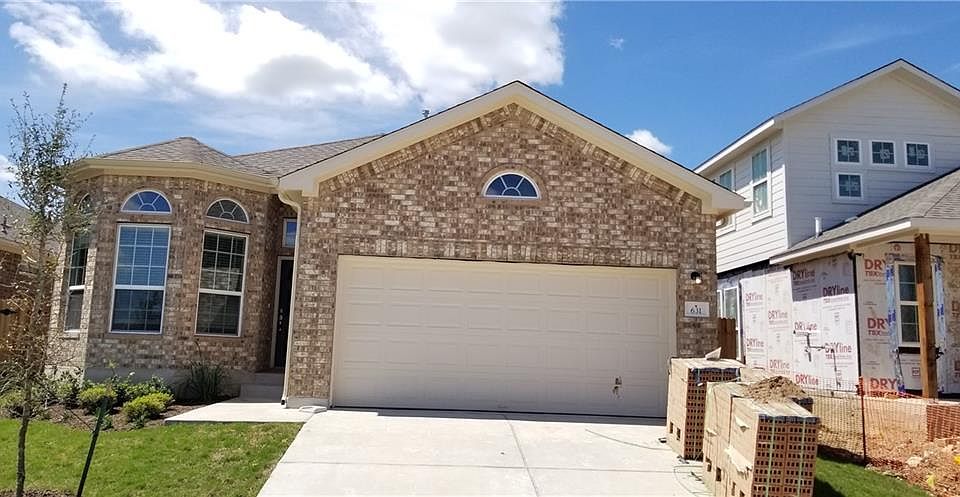 1st image of 631 Oak Mdws