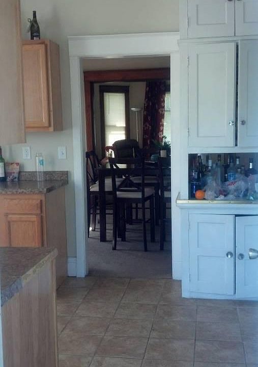 1st image of 808 E High St