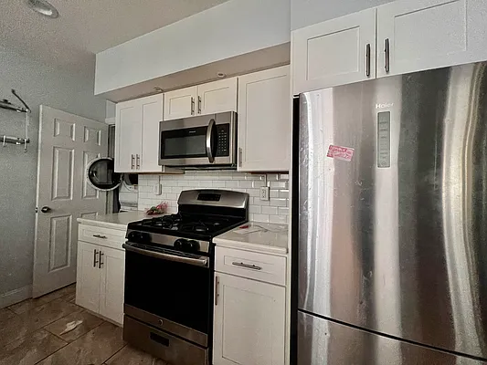 Rented by Corcoran | media 3