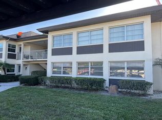5123 Topaz Ln APT 207, New Port Richey, FL 34652