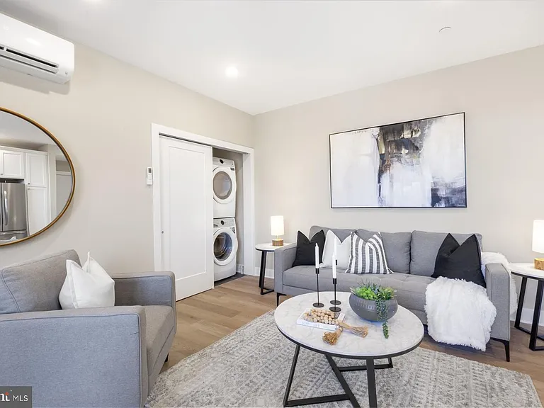 6712 Ridge Ave #302 — Photo 8