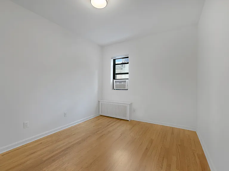 121 Madison Ave #12E — Photo 8