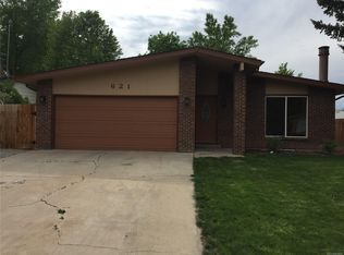 621 Hilltop St, Longmont, CO 80504