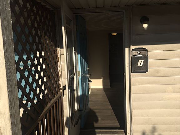 4th image of 1411 20th St APT 1