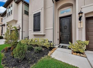 13406 Stoneleigh Terrace Dr, Houston, TX 77077