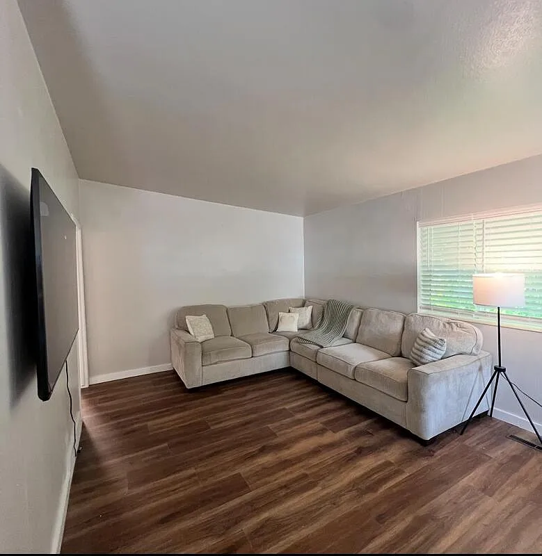 1 bed, 1.0 bath, $600 — Photo 1
