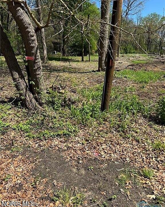 1st image of 6043 Meade Rd