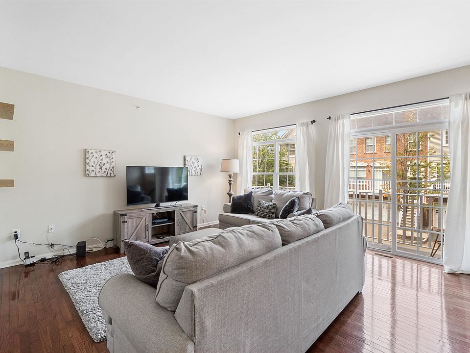 6 Alexander Ct, Jersey City, NJ 07305 Zillow