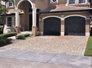 16483 SW 59th Ter, Miami, FL 33193