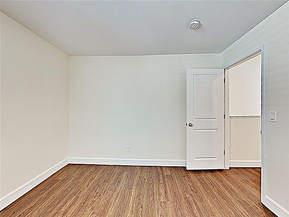 2nd image of 1476 Golden Hour Ave