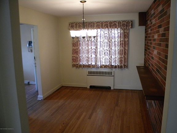 5th image of 681 Metropolitan Ave