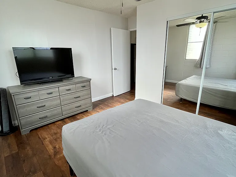 1138 Hassinger St #201 — Photo 1