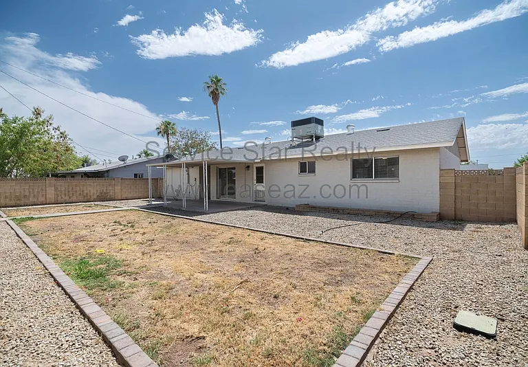 1705 N Camellia St — Photo 20