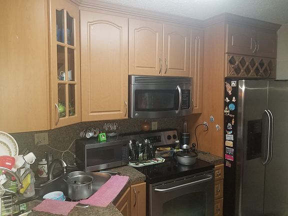 4th image of 6090 W 18th Ave APT 336