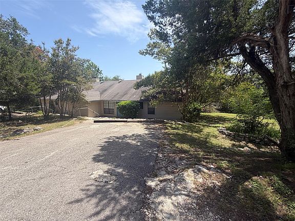 4th image of 11101 Oak Branch Dr #A & B