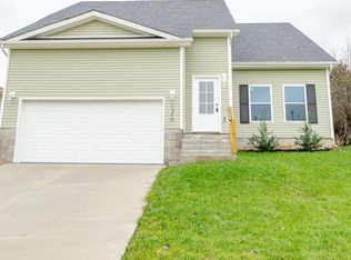 128 Alumni Dr, Elizabethtown, KY