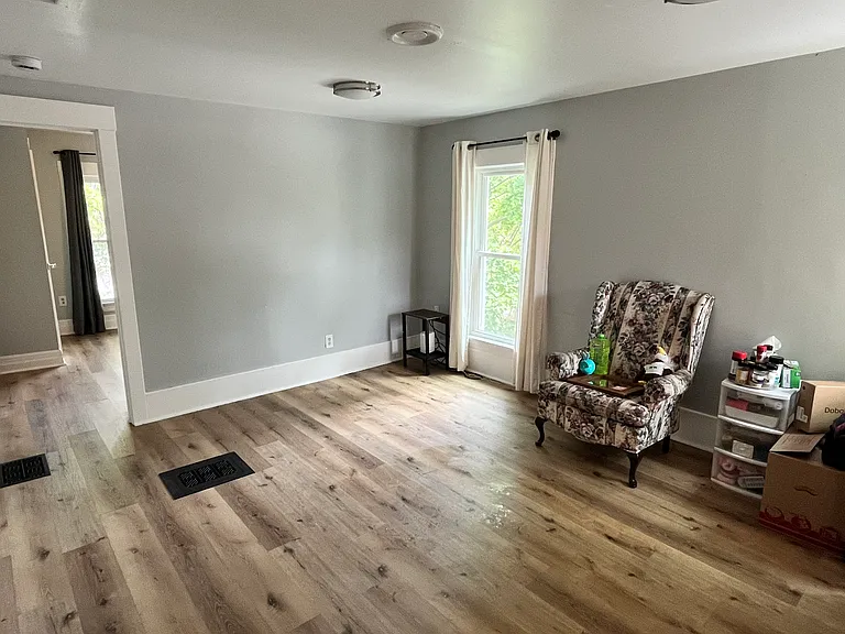 701 Washtenaw Ave #2 — Photo 21