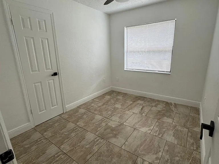 531 Wigman Dr — Photo 10