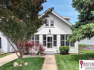 4228 Mayberry St, Omaha, NE 68105