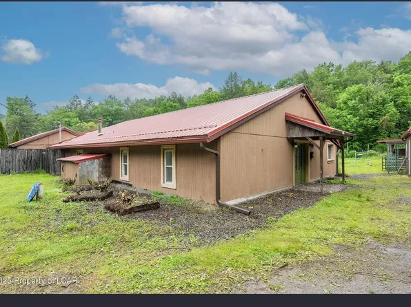 1842 State Route 118, Sweet Valley, PA 18656