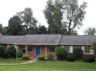 1040 Skyview Dr, Milton, PA