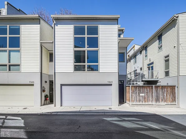 1345 Stirling Ct NW, Atlanta, GA 30318