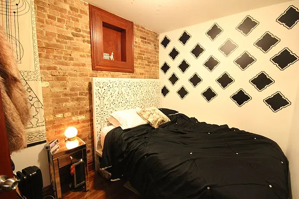 Rented by Dynamik Realty | media 11