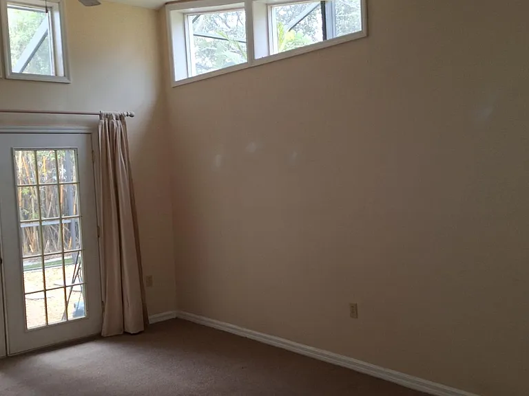647 Depugh St — Photo 5