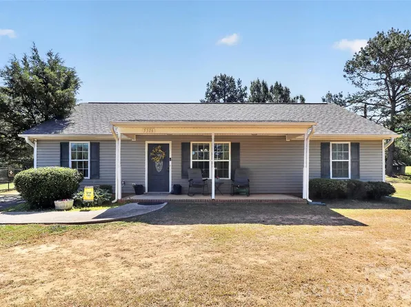 5306 Willow Run Dr, Monroe, NC 28110