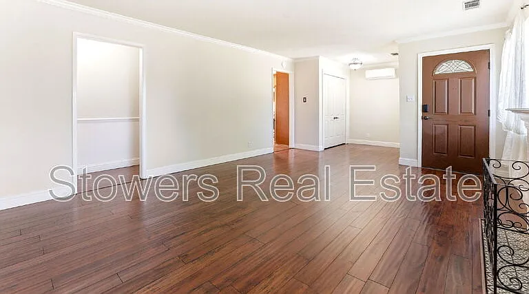 1574 Alpine Dr — Photo 8