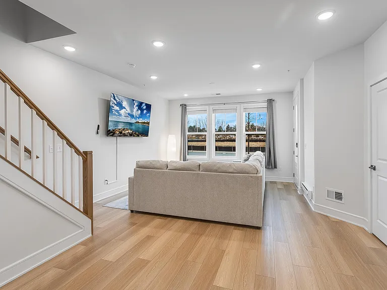 42708 Darala Dr — Photo 5