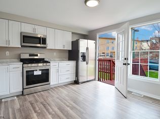 198 Broadway, Newark, NJ 07104