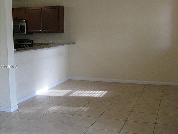 3rd image of 11401 NW 89th St APT 205