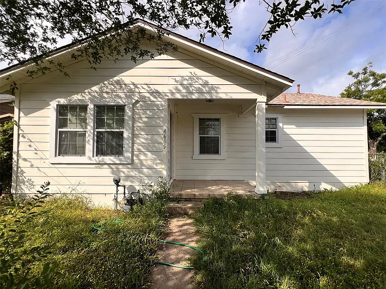 4615 Ribbecke Ave — Photo 1