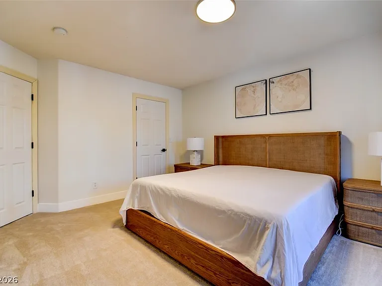 7686 Gossamer Wind St — Photo 33
