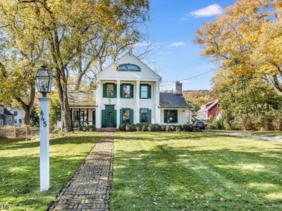 641 Ridgewood Rd, Maplewood, NJ, 07040