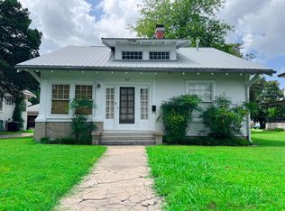 223 D St NW, Miami, OK 74354