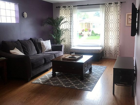 2nd image of 4824 N Oak Park Ave