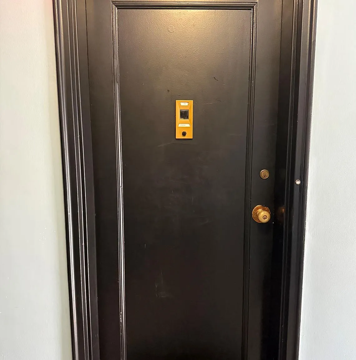 1 bed, 1.0 bath, 700 sqft, $1,800 — Photo 2