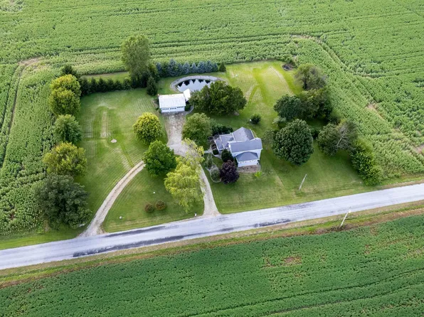 11070 N 100 E, Roanoke, IN 46783