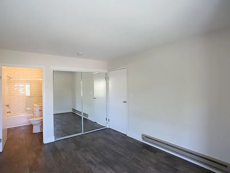 301 Jayne Ave #15 — Photo 4