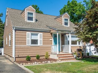 101 W Hanover Ave, Morris Plains, NJ 07950