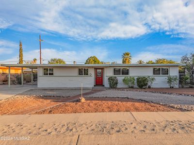8540 E Kenyon Dr, Tucson, AZ, 85710